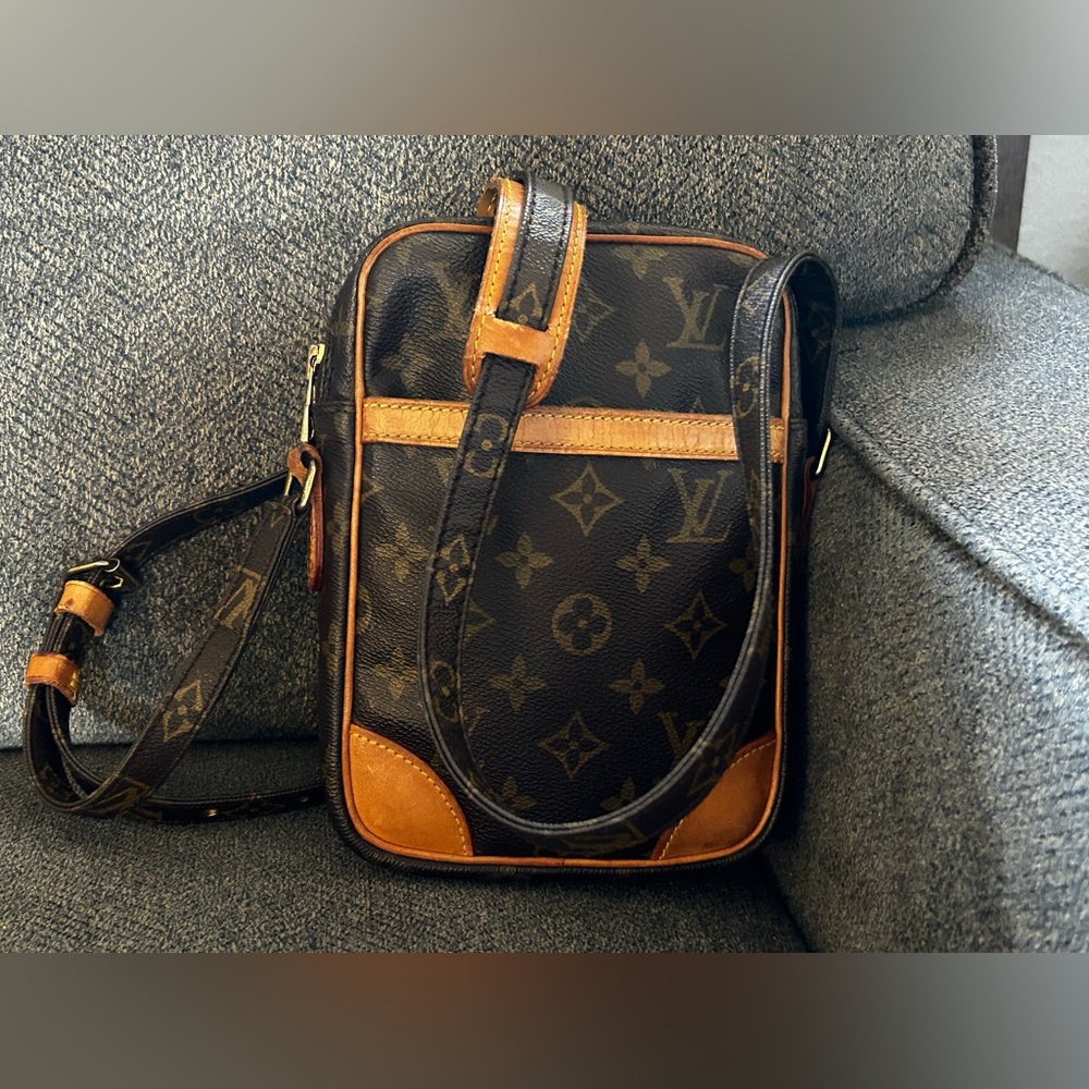 SOLD SOLD SOLD. No longer available. - Picture 2 of 16